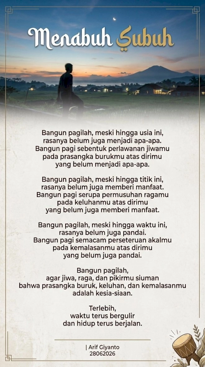 Surakarta Daily | Menabuh Subuh